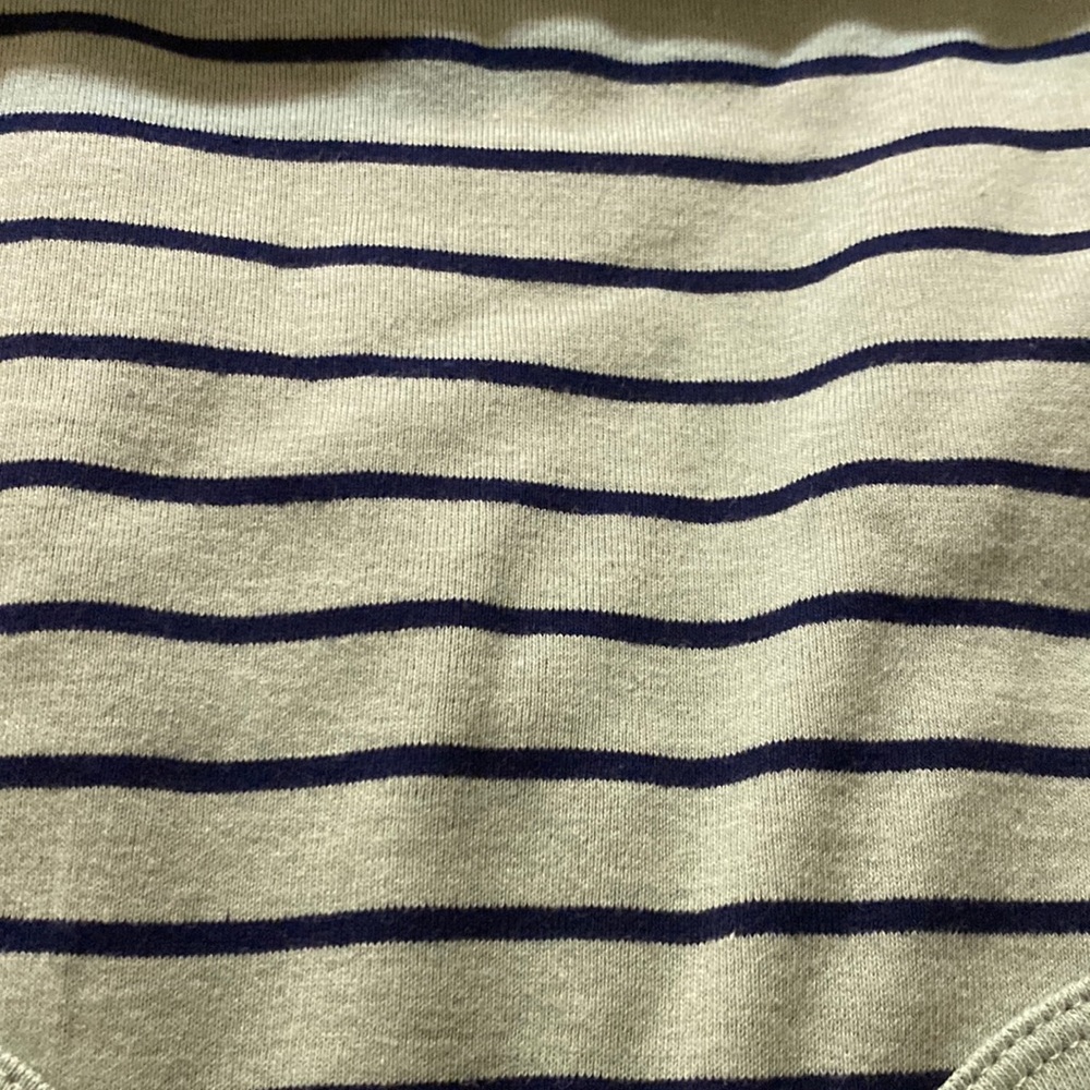 Carter’s Baby layette onesie’s 6 months - Picture 5 of 8